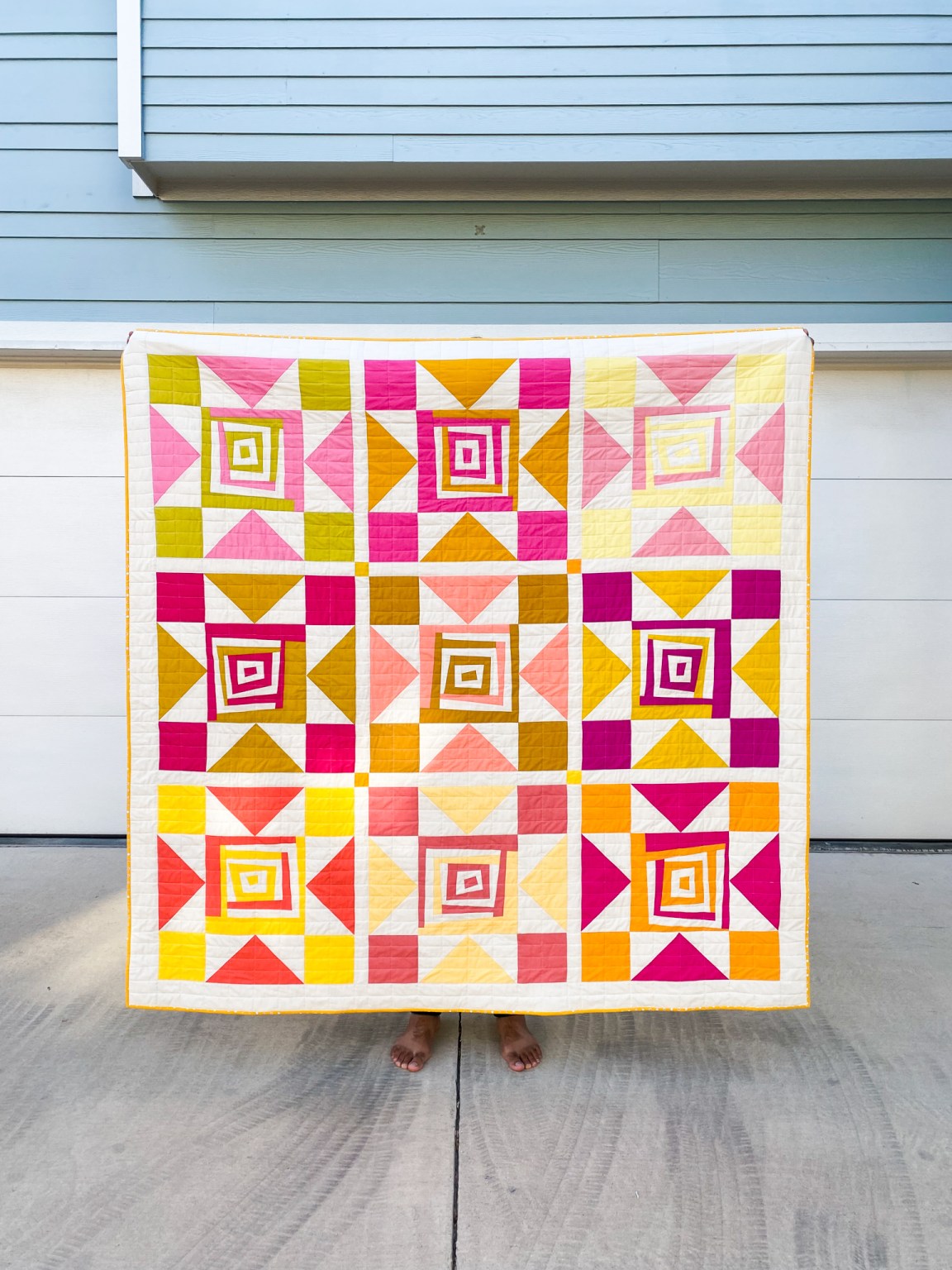 Shining Star Pink Lemonade Quilt Kit by Suzy Quilts Lamb and Loom Fabrics